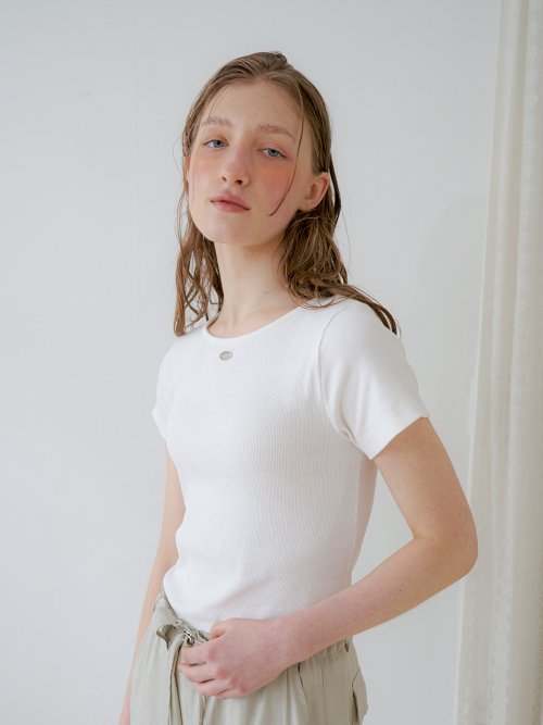 [썸웨어버터] pendant center top - ivory  썸웨어버터 Lace pendant scoop top -