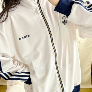 아디다스 파이어버드 배지 트랙탑 져지 화이트 블루