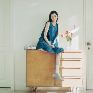 [쥬시쥬디] (이유미 착용)슬리브리스데님원피스 JZOP321H