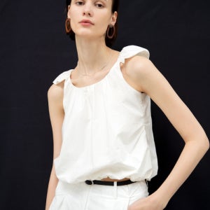 [위메농] Cloud cotton sleeveless top OMN21SUTO-CL