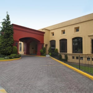 피에스타 인 톨루카 톨로칸 / 톨루카 호텔