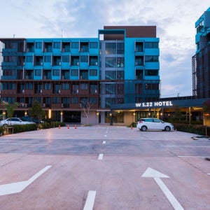 S.22 호텔 수랏타니 / 수라타니 호텔