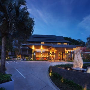 홀리데이 인 리조트 크라비 아오낭 비치 바이 IHG / 끄라비 주 호텔