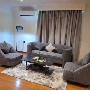 Ritaj Hotel Suites / 리야드 호텔