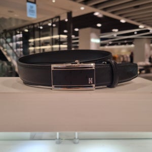 [헤지스 액세서리] 헤지스 헤지스 25FW블랙 버클 H로고 소가죽 자동벨트 HJBE5F161BK
