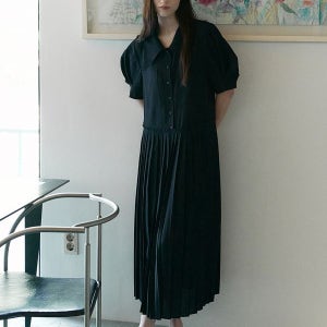 [오더먼트바이보카바카] Big Collar Pleats Long Dress VC2533OP422M