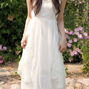 [웨디] [바캉스룩/어깨끈조절O/휴양지룩/신혼여행룩] 봄 여름 여행 쉬폰 프릴 청순 나시 롱원피스