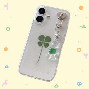 [수니상점] 아이폰 갤럭시 네잎클로버 케이스 곰돌이 키링 케이스 행운부적 선물 se3 12 13미니 14 15 16프로 s21 s22 s23 s24플러스 s25울트라 케 [갤럭시]