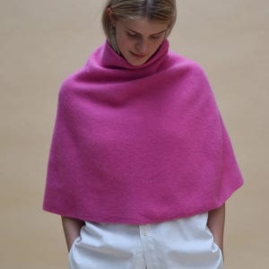 씨실리 텔레 하프 넥 롱 슬리브 여성용 울 판쵸 케이프 숄 - 버블검 Bubble Gum