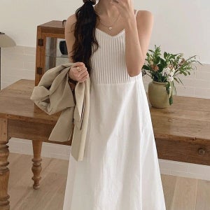 롱원피스 [레이어드💖] 플로 핀턱 끈나시 원피스 봄 여름 스퀘어 민소매 레이어드 롱 플레어 뷔스티에 플리츠 A라인 셔링 레이스 하객 리조트룩 휴양지룩 나들이 꽃놀이원피스