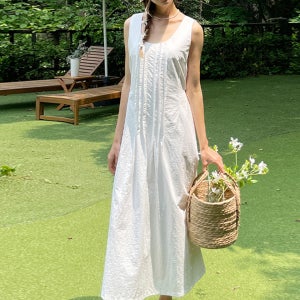 [슬로우롤리] Pintuck long sleeveless dress - Ivory