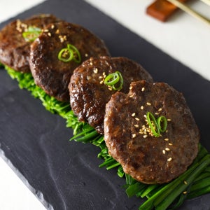 고소하고 부드러운 한우 함박 스테이크 100g 4개