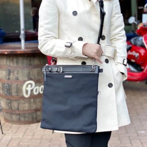 생로랑 캔버스 크로스백 숄더백 505878 GUS2E