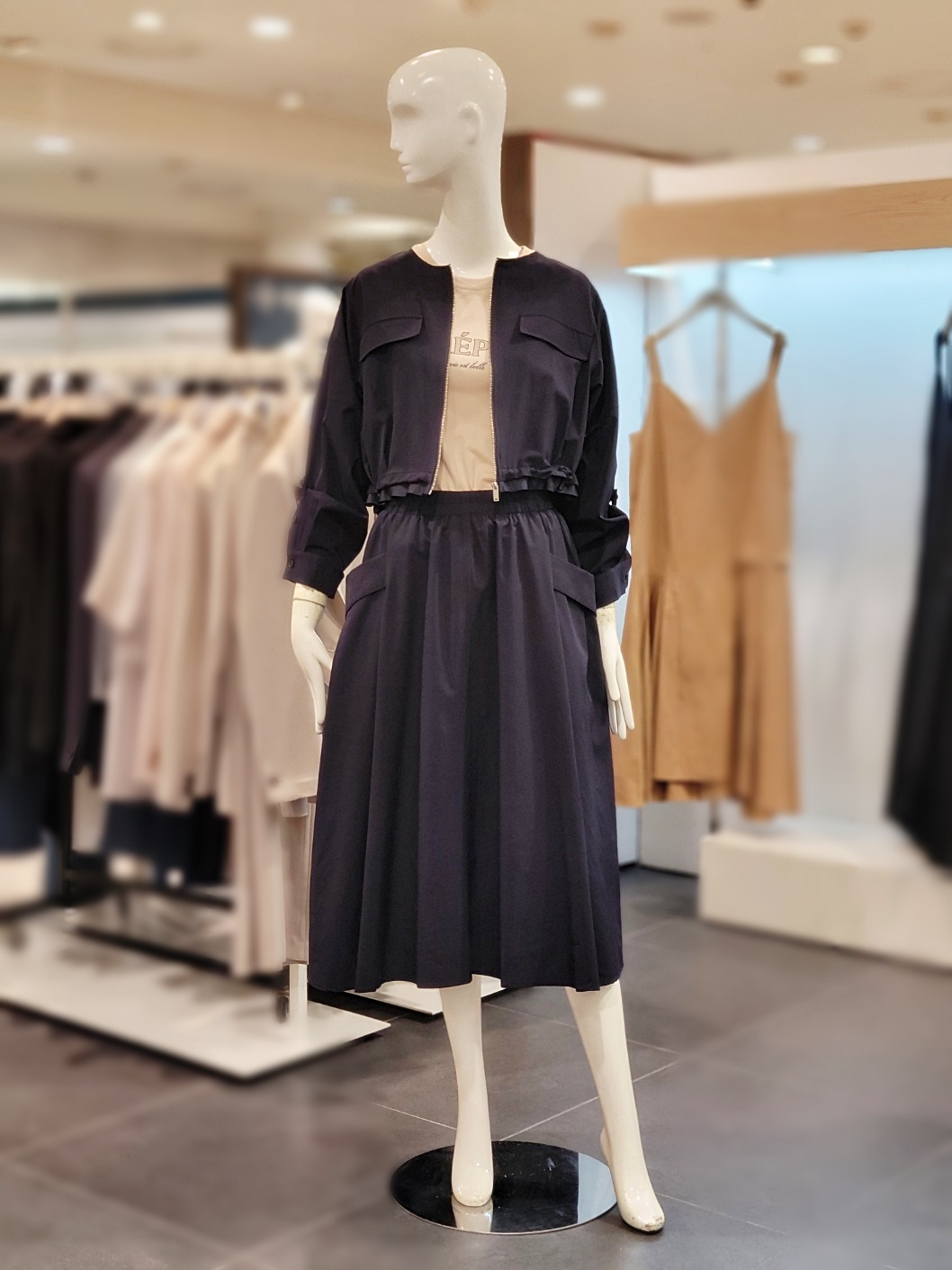 비지트<b>인</b>뉴욕 집업 점퍼 원피스 세트 VB3TX70