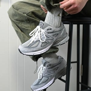 뉴발란스 990 v4 Made in USA 남녀공용 운동화 스니커즈 미국판 정품 U990GR4