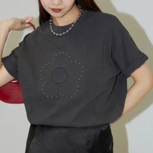 버블럭스 마리퀀트 스터드 첨부 엠보 아트 티셔츠 3컬러 3223375300009