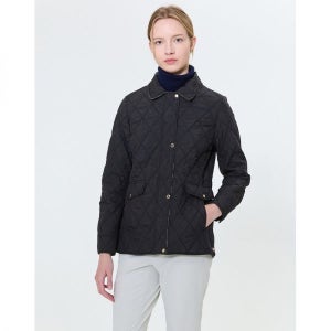 [닥스 골프 여성] 닥스 24FW 스테디셀러 로고 패치 퀼팅 점퍼 WNJU4D700BK