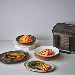 [롯데백화점] 조선호텔 프리미엄김치 타이니세트 2kg LE1219691876