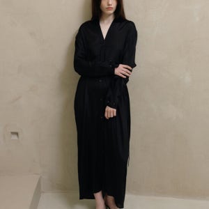 케리에르 Soft Textured Two-Way Summer Tunic - Black