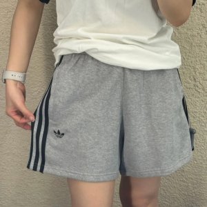 아디다스 오리지널 삼선 3선 반바지 숏팬츠 그레이 JW7399
