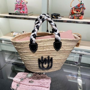 [정품인증] 미우미우 라탄 토트백 내추럴 아르젠트 PALMITO 로고 NATURALE ARGENT 5BG206