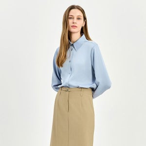 [S쏠레지아] 에스쏠레지아 실키 스탠카라 블라우스 SOO3ZBL020