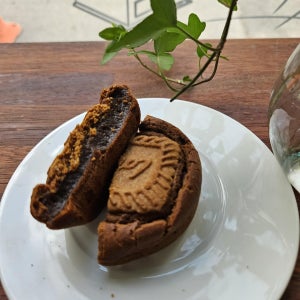 로투스모카찰빵 , 수제디저트달보드레