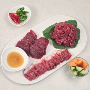 신선함 가득 한우 암소 1+등급 생고기 3종 세트 (차돌박이 육회 뭉티기) 500g