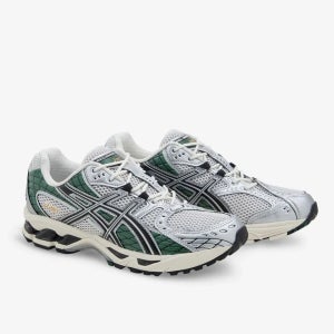 아식스 젤 님버스 10.1 크림 그로브 실버 런닝화 1203A761-101