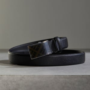 [헤지스 액세서리] [선물추천][Online Limited] 블랙 버클 체크장식 소가죽 자동벨트 HJBE5F950BK