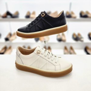 탠디 [모다아울렛][탠디]여성 골드 포인트 클래식 스니커즈 X2HP50DY16 LM-BLACK LM-IVORY 3DA 오산동탄점
