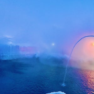 알래스카 온천 오로라 관람 투어