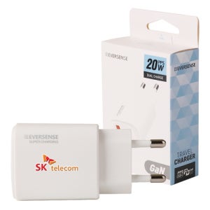 추천여행용어댑터 에버센스 GaN PD 20W PPS 2포트 초고속 충전기 추천