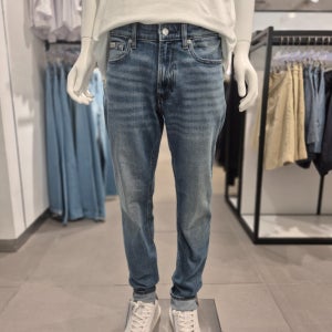 Calvin Klein Jeans  남성 미드 블루 슬림핏 데님 팬츠 4RAB724 ULJ