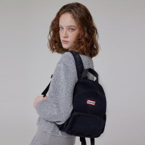 [헌터] [UNISEX]나일론 클래식 미니 백팩 - 블랙 UBB5510KBMBLK UBB5510KBMBLK