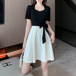 슬림소녀 여성 여름 블랙 원피스 디자인 끈 숏 블랙 화이트 배색 A라인 반팔 원피스 사진색 2XL