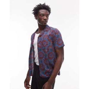 광고 메인 이미지