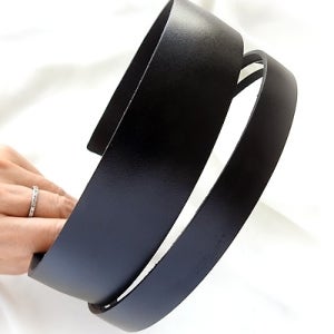 리얼 가죽 심플 라인 머리띠