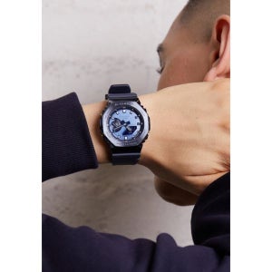지샥 GM 2100 유니섹스 크로노그래프 시계 블루 GS952M02Q K11 G SHOCK 메탈 시리즈 파랑 6389026 134859319