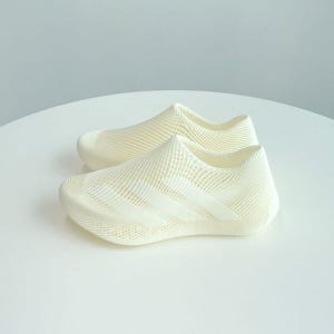 [아디다스] 클라이마쿨 오프 화이트 경량 통기성 여름 러닝화 JQ8739
