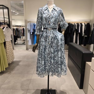 지고트 플로럴 브이 칼라 플레어 원피스 JR4A0OP852