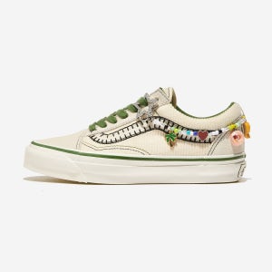 (공식판매처) 반스 VANS 올드 스쿨 참스 LX - 크림 VN000EGYCRM