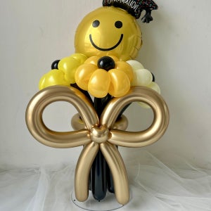 캐릭터 풍선 졸업 학예회 입학식 꽃다발, 데이앤데이