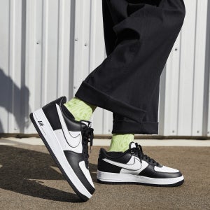 나이키 NIKE 에어 포스 1 07 DV0788-001