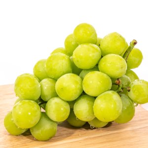 (신선집중) GAP 인증 산지직송 고당도 샤인머스켓 2kg (3수) 가정용 실속형