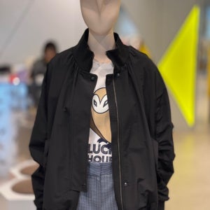 럭키슈에뜨 백 자수 포인트 항공 퍼 LUAW25300BKX