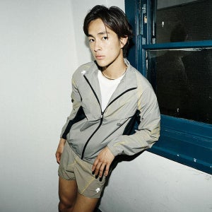 [데상트] [홍태준 착용] 러닝 메쉬 바람막이 SQ321RWB84