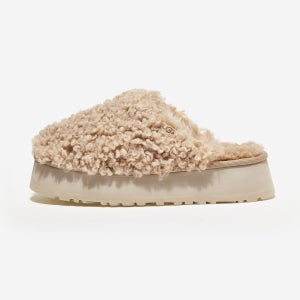 어그 UGG 맥시 컬리 패션 슬라이드 W 1133171