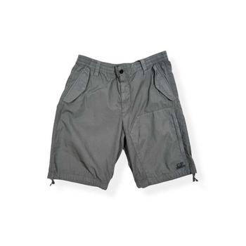 씨피 <b>컴퍼니</b> 숏팬츠 C.P. Company 버뮤다 카고 반바지 스모크드 <b>페어</b>