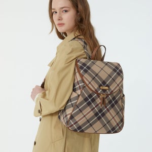 [닥스 액세서리 여성] 닥스 체크 백팩 WCBA4F688W2